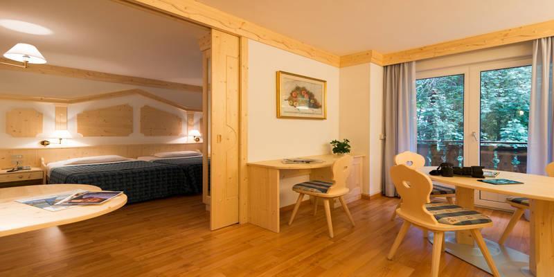 Lake&Nature Hotel Gloria Molveno Exterior photo