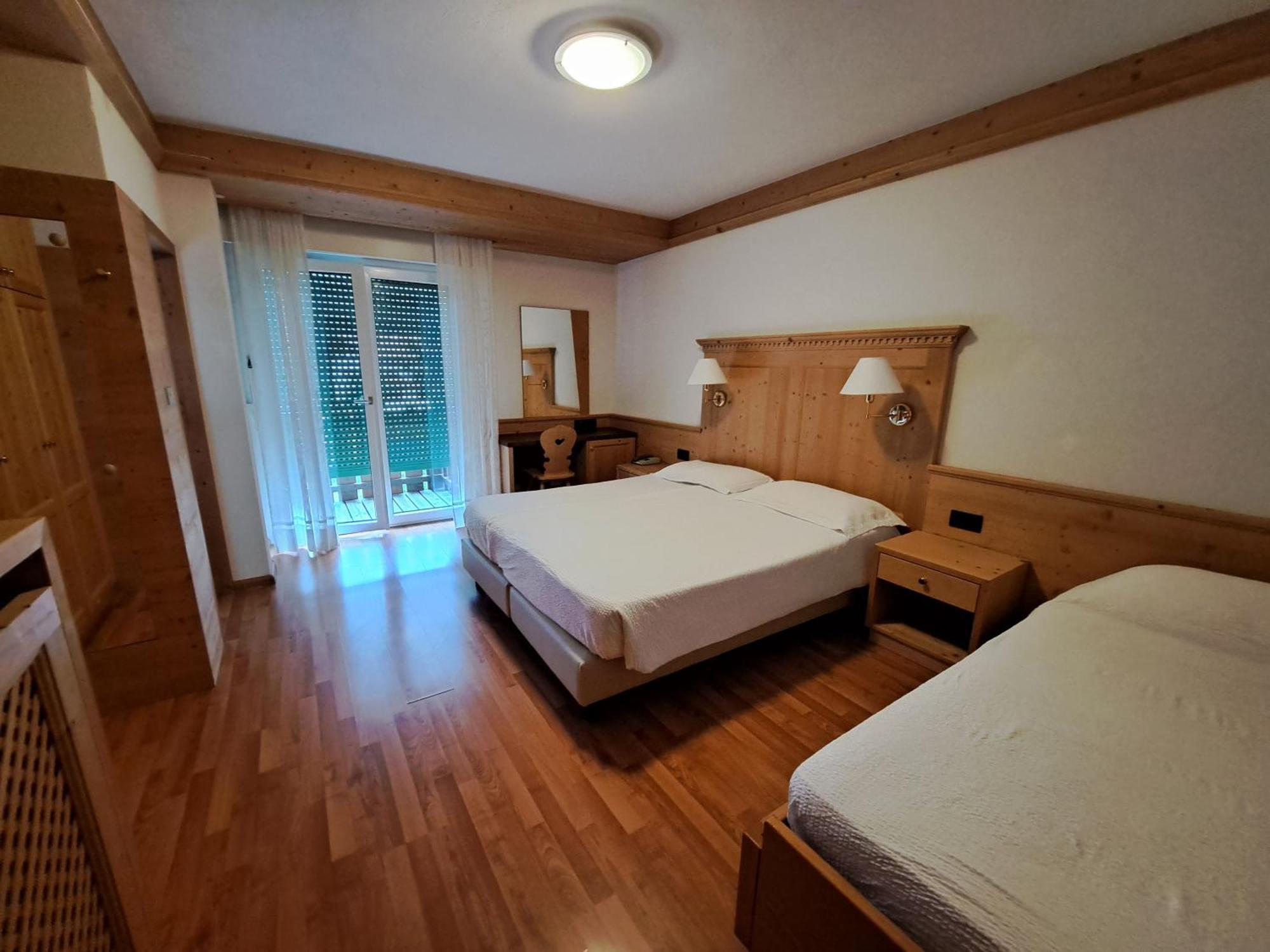 Lake&Nature Hotel Gloria Molveno Exterior photo